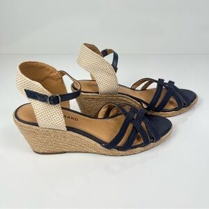 Lucky Brand Dark Blue Wedge Sandals in Navy sz 9